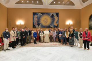 0-À delegação do "Global Researchers Advancing Catholic Education Project"