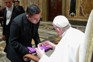 8-À Comunidade do Pontifício Colégio Pio Latino-Americano