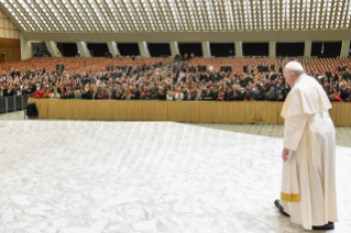 0-A los empleados del Vaticano con motivo de las felicitaciones navideñas