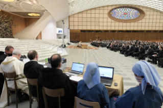 9-An das Symposium "Für eine grundlegende Theologie des Priestertums" 