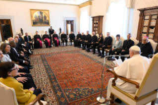 4-A los miembros de la Pontificia Comisión Bíblica