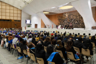 1-An die Teilnehmer der Generalversammlung der "Unión Mundial de las Organizaciones Femeninas Católicas" (UMOFC) 