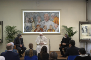 14-Visit of the Holy Father to the work-community of the Dicastery for Communication