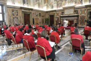 5-A una delegación de la Asociación "FIDESCO", organización católica de solidaridad internacional