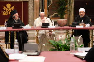 5-Meeting of the Holy Father Francis with the representatives of religions on the theme “Religions and Education: towards a Global Compact on Education”