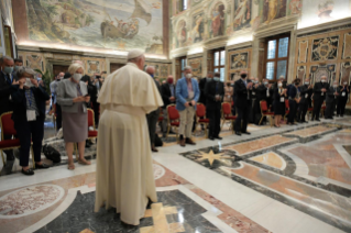 0-Aos participantes na Assembleia Plenária da Pontifícia Academia para a Vida