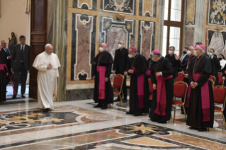 0-Aos participantes no Encontro promovido pelo Departamento Catequético Nacional da Conferência Episcopal Italiana 