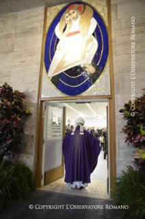 6-Ouverture de la Porte Sainte de la Charité et Messe 