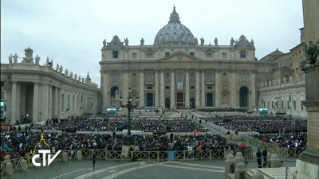 1-Holy Mass for the Opening of the Holy Door of St. Peter’s Basilica