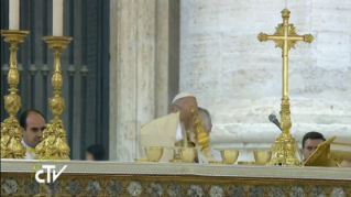 15-Holy Mass for the Opening of the Holy Door of St. Peter’s Basilica