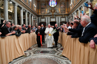 1-Geistliche Einkehr unter Leitung von Papst Franziskus aus Anlass des Jubiläums der Priester. Zweite Meditation 