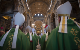 0-XXVIIe Dimanche du Temps ordinaire - Messe pour l'ouverture de la XIVe Assemblée générale ordinaire du Synode des évêques