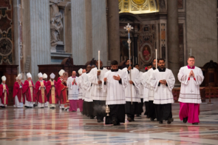 0-Messe pour les cardinaux et les évêques qui sont morts au cours de l’année