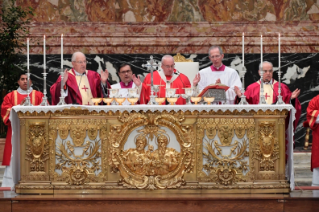 5-Messe pour les cardinaux et les évêques qui sont morts au cours de l’année