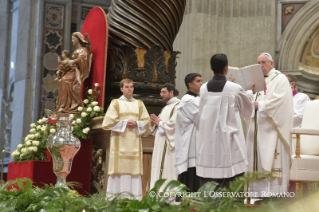 30-Quinta-feira Santa – Santa Missa Crismal