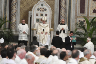11-Santa Misa para la fiesta de la Dedicación de la Basílica de San Juan de Letrán