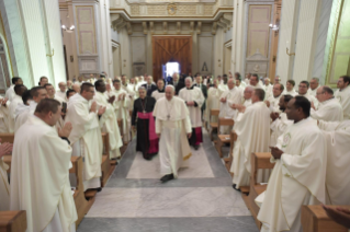 1-Celebrazione eucaristica presieduta dal Santo Padre Francesco ad Albano