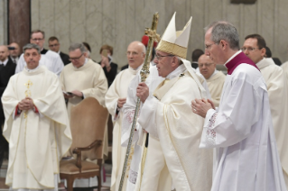 16-Santa Misa y consagración episcopal