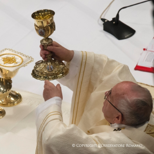 10-IV Domingo de Páscoa - Santa Missa e Ordenações Presbiteriais