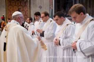 12-IV Dimanche de Pâques - Messe et Ordinations presbytérales 