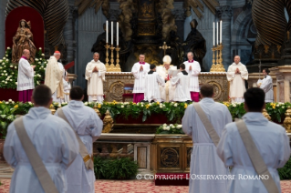 15-IV Dimanche de Pâques - Messe et Ordinations presbytérales 