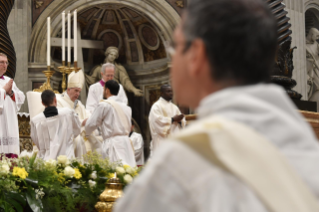 18-V Sunday of Easter - Holy Mass with Priestly Ordinations