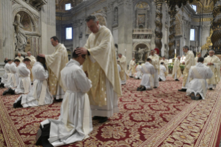 30-IV Dimanche de Pâques - Messe avec ordinations sacerdotales