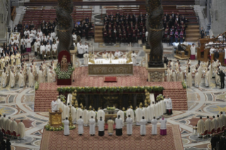 33-V Sunday of Easter - Holy Mass with Priestly Ordinations
