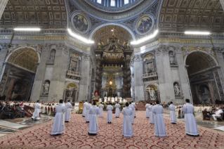 1-Santa Missa com Ordenações sacerdotais