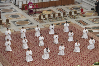 6-Heilige Messe mit Priesterweihen