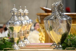 27-Holy Thursday - Holy Chrism Mass