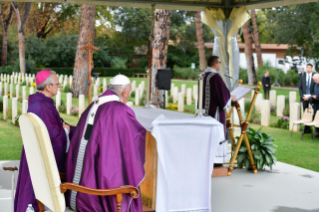 18-Santa Missa na Celebração de todos os fiéis defuntos
