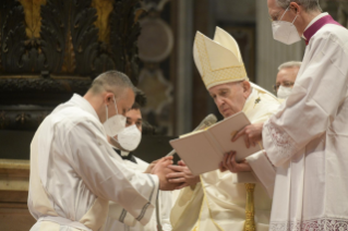 15-Santa Misa con ordenaciones sacerdotales