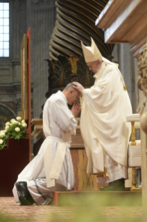 21-Santa Misa con ordenaciones sacerdotales