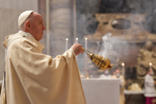 2-Easter Sunday - Holy Mass of the day