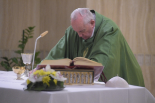 4-Holy Mass presided over by Pope Francis at the Casa Santa Marta in the Vatican: <i>Beware of sliding into worldliness</i>