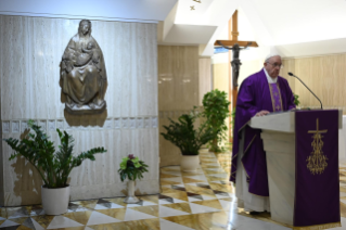 3-Frühmesse in der Kapelle der Casa Santa Marta: Mit den Familien, Kindern und Behinderten