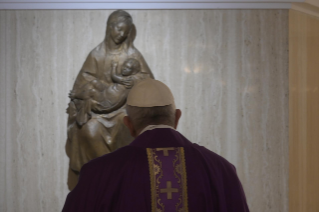11-Santa Missa celebrada na capela da Casa Santa Marta: "Dirigir-se ao Senhor com a minha verdade"