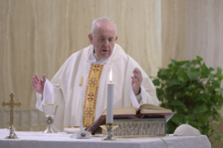 8-Holy Mass presided over by Pope Francis at the <i>Casa Santa Marta</i> in the Vatican: "Living in the tangibility of daily life and of mystery"