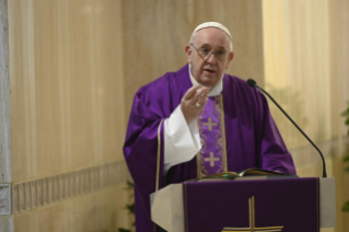 1-Holy Mass presided over by Pope Francis at the <i>Casa Santa Marta</i> in the Vatican: "Return to God and return to the embrace of the Father"