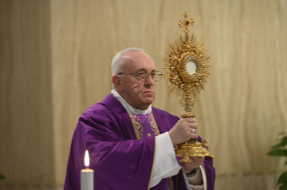 10-Holy Mass presided over by Pope Francis at the <i>Casa Santa Marta</i> in the Vatican: "What happens when Jesus passes by"