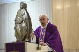 1-Holy Mass presided over by Pope Francis at the <i>Casa Santa Marta</i> in the Vatican: "The disease of sloth and the water that regenerates us"