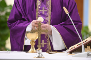 5-Holy Mass presided over by Pope Francis at the <i<Casa Santa Marta</i> in the Vatican: "The three dimensions of Christian life: election, promise, covenant"