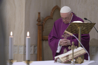 5-Holy Mass presided over by Pope Francis at the <i>Casa Santa Marta</i> in the Vatican: "Seek Jesus in the poor"