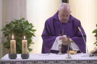 7-Holy Mass presided over by Pope Francis at the <i>Casa Santa Marta</i> in the Vatican: "Judas, where are you?"