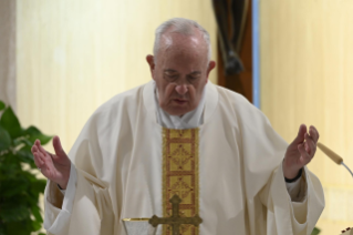 0-Misa celebrada por el papa Francisco de forma privada en la capilla de la Casa Santa Marta: <i>La familiaridad con el Señor</i>