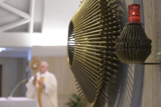 13-Holy Mass presided over by Pope Francis at the Casa Santa Marta in the Vatican: "The gift of the Holy Spirit: frankness, courage, parresia"