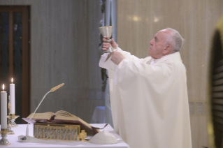 10-Holy Mass presided over by Pope Francis at the Casa Santa Marta in the Vatican: "The gift of the Holy Spirit: frankness, courage, parresia"