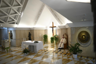 6-Holy Mass presided over by Pope Francis at the Casa Santa Marta in the Vatican: "Work is the vocation of man" 