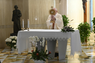 7-Holy Mass presided over by Pope Francis at the Casa Santa Marta in the Vatican: "Work is the vocation of man" 